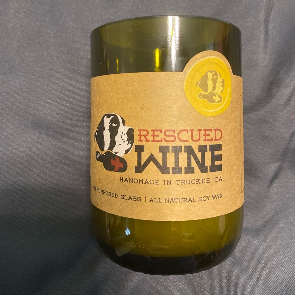 Rescued Wine All Natural Soy Candle Repurposed Glass Sauvignon Blanc NWT…